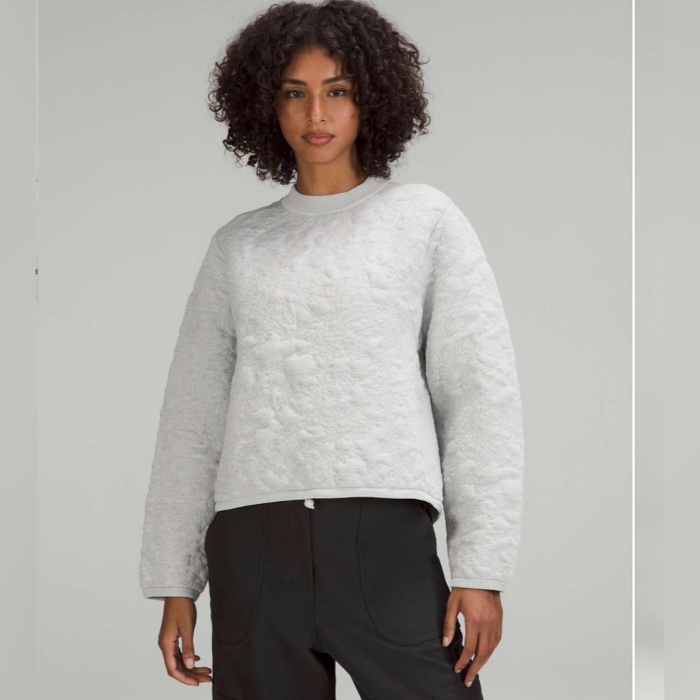 Lululemon Athletica Light Gray Crew Neck Sweater